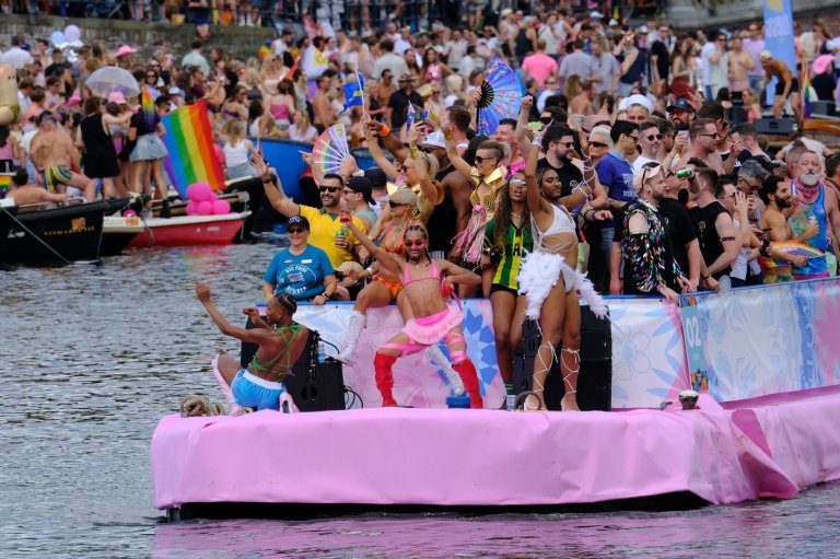 Hundreds of thousands line Amsterdam canals for the annual Pride boat parade | iNFOnews.ca