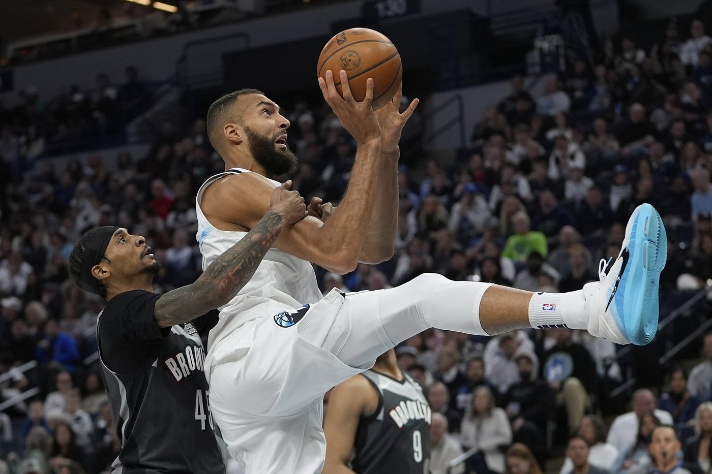 Timberwolves beat depleted Nets 117-91 behind Gobert's 35 points to close in on top-6 finish | iNFOnews.ca Timberwolves beat depleted Nets 117-91 behind Gobert's 35 points to close in on top-6 finish | iNFOnews.ca
