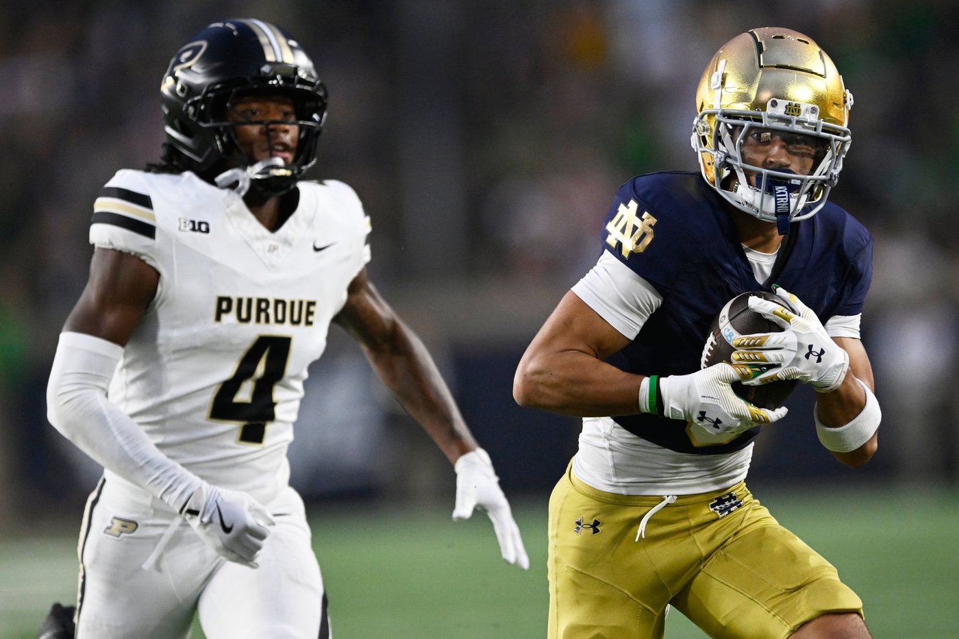 No. 21 Notre Dame is relying on a high-scoring offense to get back into the playoff picture | iNFOnews.ca