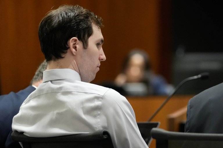 Defense in Charlie Kirk's killing say shooter hit the 'intended target,' did not endanger others | iNFOnews.ca