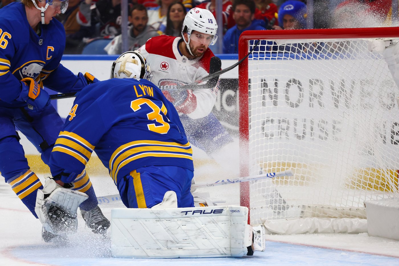 Alex Newhook scores twice as Canadiens beat Sabres 5-1 to tie 2nd-round playoff series at 1 apiece | iNFOnews.ca Alex Newhook scores twice as Canadiens beat Sabres 5-1 to tie 2nd-round playoff series at 1 apiece | iNFOnews.ca