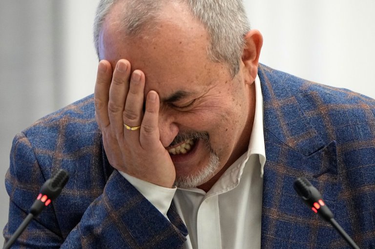 Police briefly detain Boris Nadezhdin, a liberal Russian politician and Putin critic | iNFOnews.ca