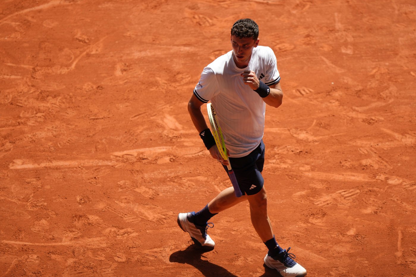 No longer in big brother's shadow: Juan Manuel Cerundolo shocks Jannik Sinner at French Open | iNFOnews.ca No longer in big brother's shadow: Juan Manuel Cerundolo shocks Jannik Sinner at French Open | iNFOnews.ca