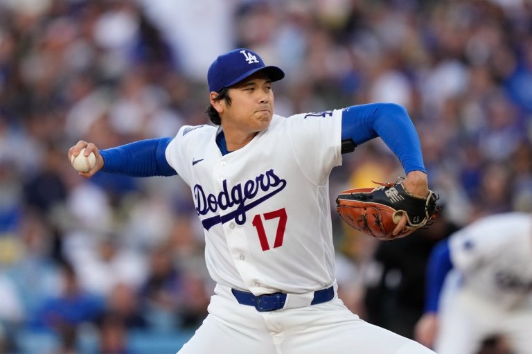 Ohtani and Klein combine for 7 hitless innings as the Dodgers lead the Rockies 3-1 | iNFOnews.ca
