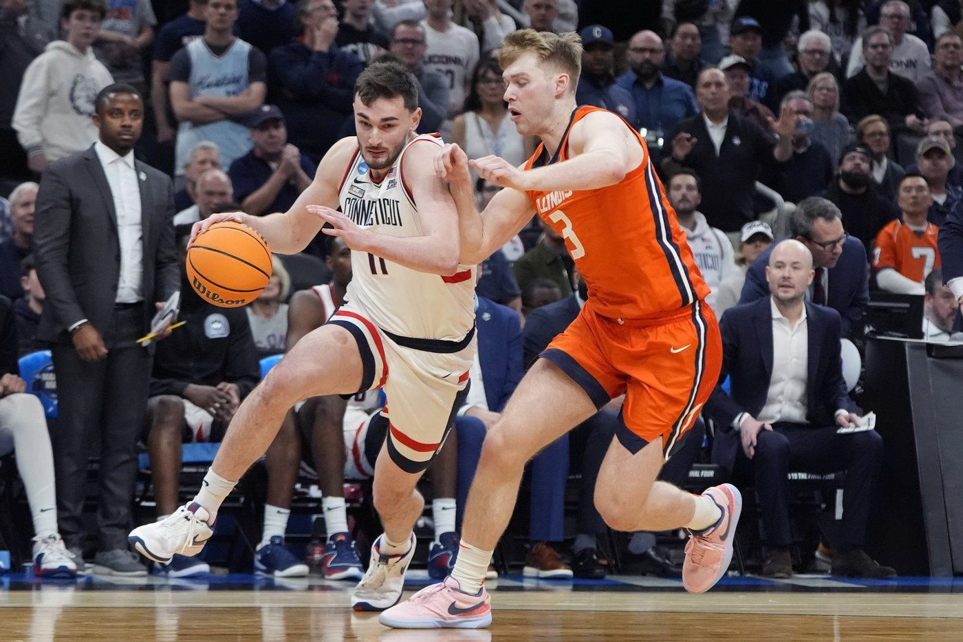UConn is preseason pick to win Big East; Creighton's Ryan Kalkbrenner Player of Year choice | iNFOnews.ca UConn is preseason pick to win Big East; Creighton's Ryan Kalkbrenner Player of Year choice | iNFOnews.ca