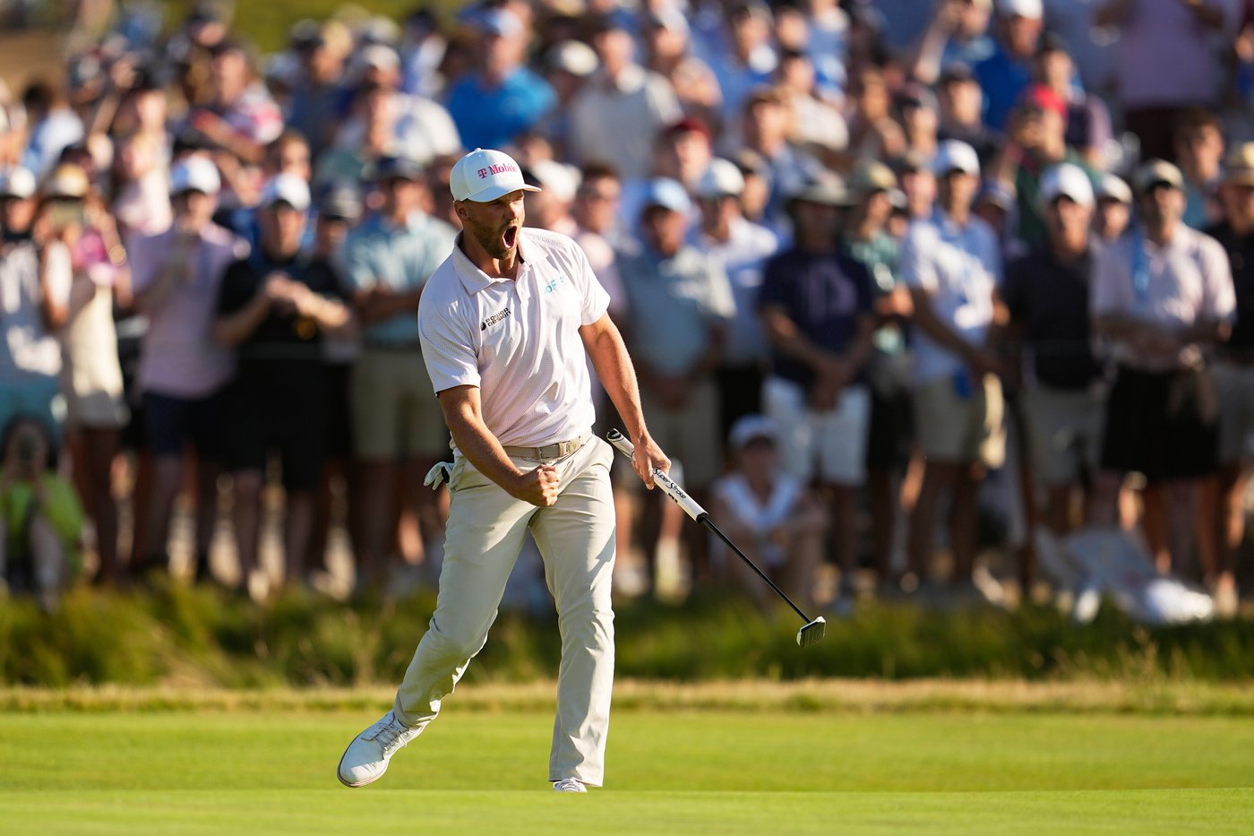 Wyndham Clark avoids record collapse and holds on to win the US Open | iNFOnews.ca Wyndham Clark avoids record collapse and holds on to win the US Open | iNFOnews.ca