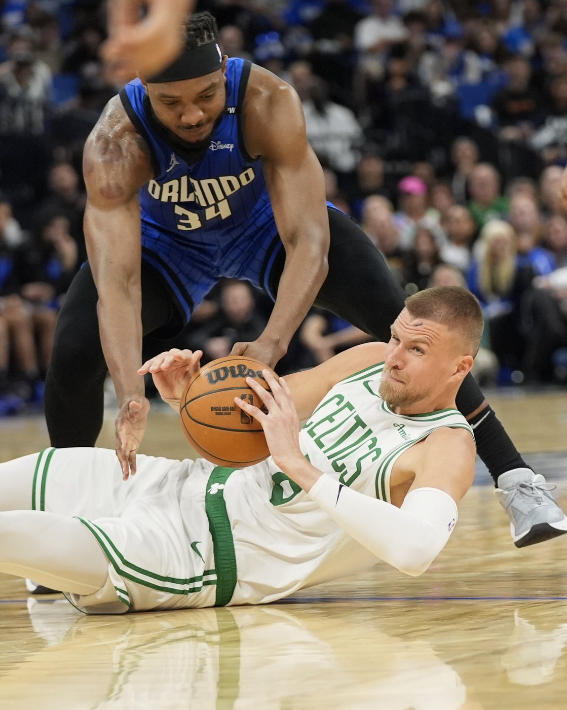 Tatum and Brown pace Celtics past Magic 107-98 to take a 3-1 series lead | iNFOnews.ca