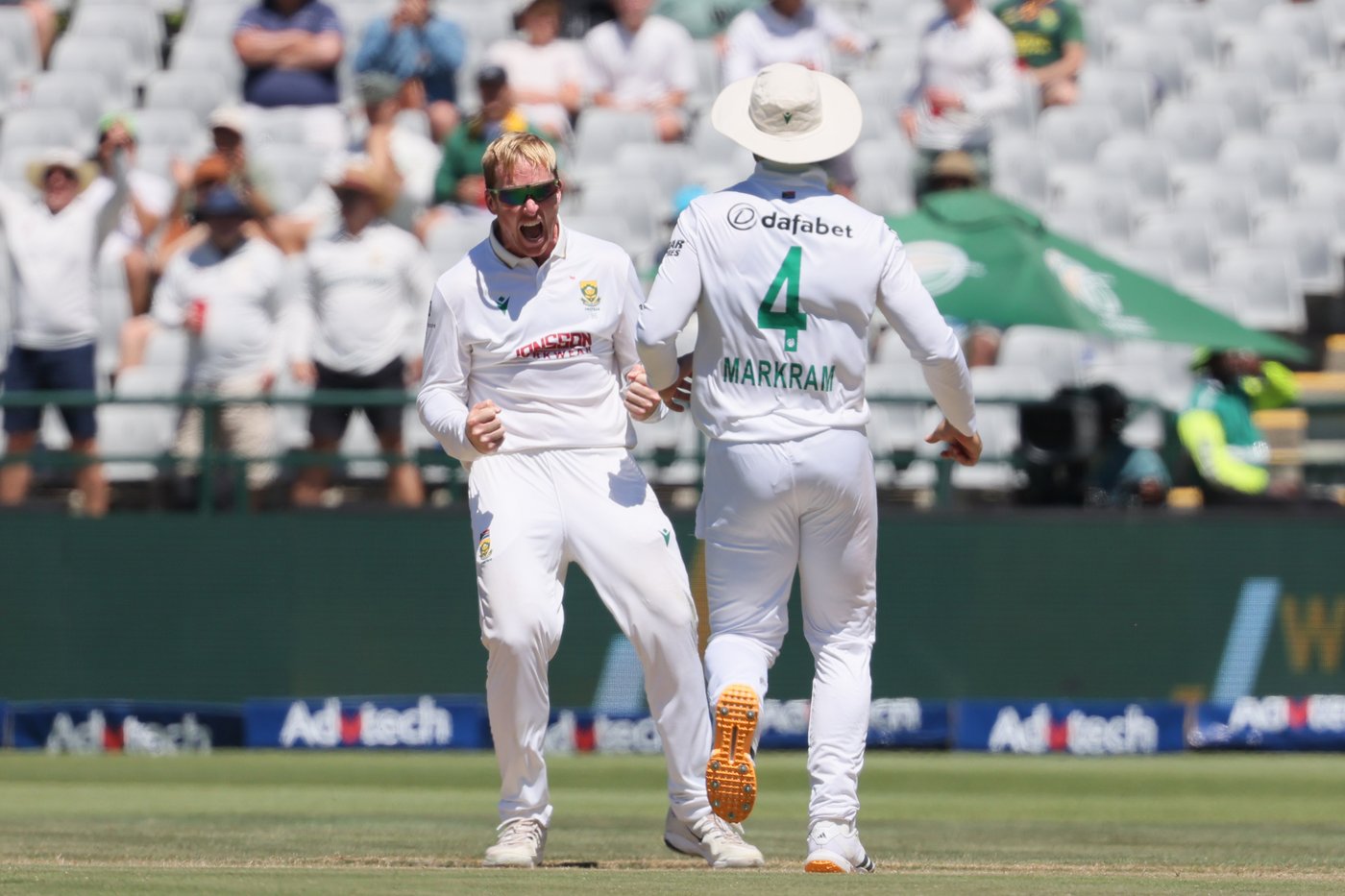 Lyon bowls Bavuma late and Australia tightens grip against South Africa in cricket series decider | iNFOnews.ca Lyon bowls Bavuma late and Australia tightens grip against South Africa in cricket series decider | iNFOnews.ca