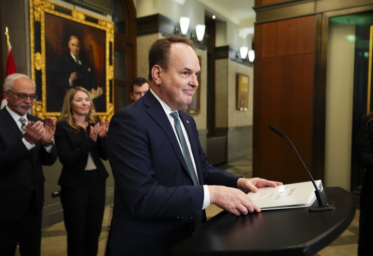 MacKinnon defends Liberal move to seize control of House committees | iNFOnews.ca