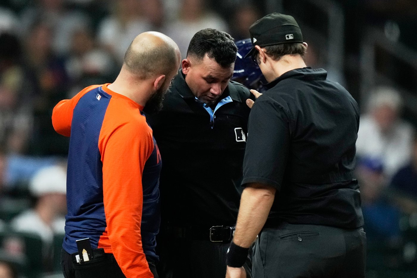 Cole’s 10th-inning RBI single lifts the Astros past the Mariners, 4-3 | iNFOnews.ca Cole’s 10th-inning RBI single lifts the Astros past the Mariners, 4-3 | iNFOnews.ca
