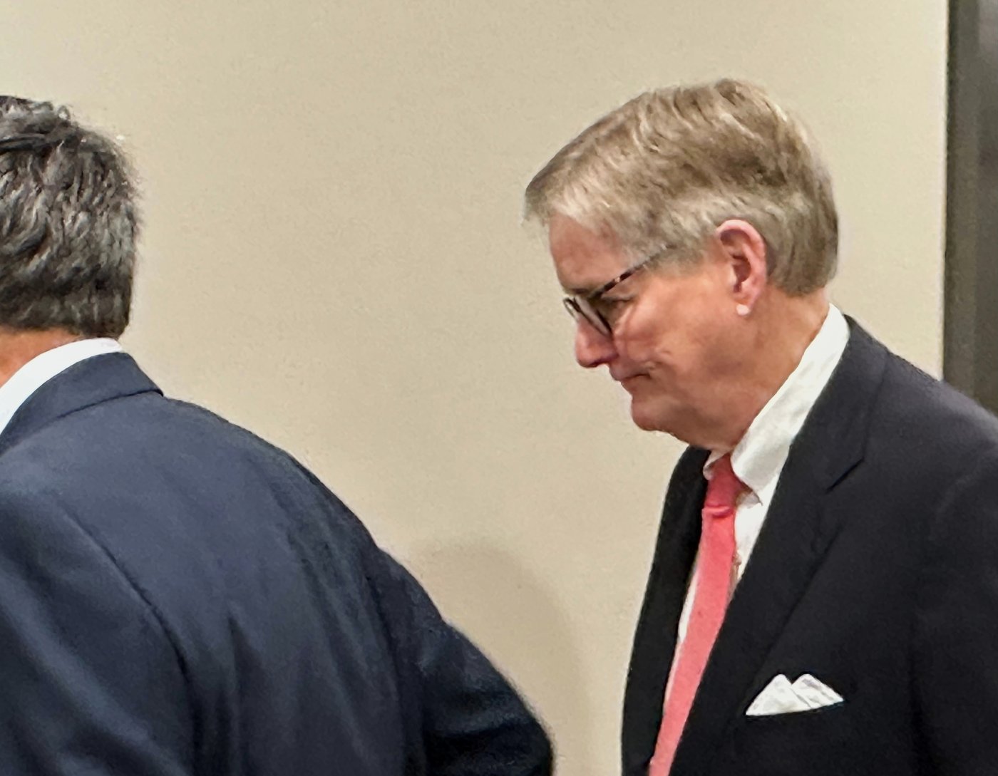 Investors impatient to recover $140M from alleged Georgia Ponzi scheme | iNFOnews.ca