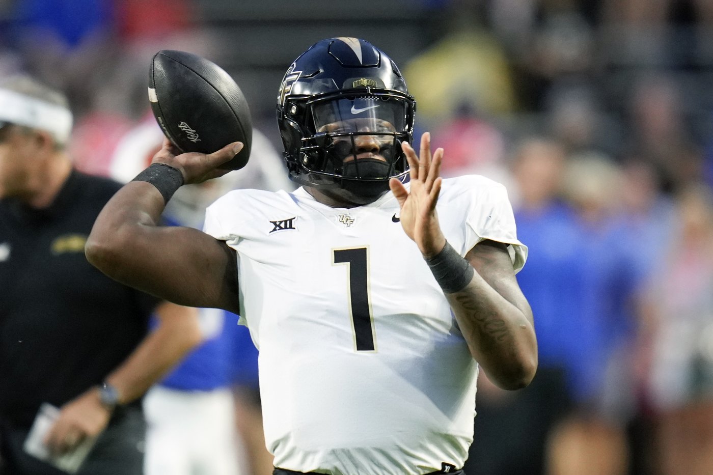 Graham Mertz, Montrell Johnson account for scores as Florida beats UCF 24-13 in the Swamp | iNFOnews.ca Graham Mertz, Montrell Johnson account for scores as Florida beats UCF 24-13 in the Swamp | iNFOnews.ca