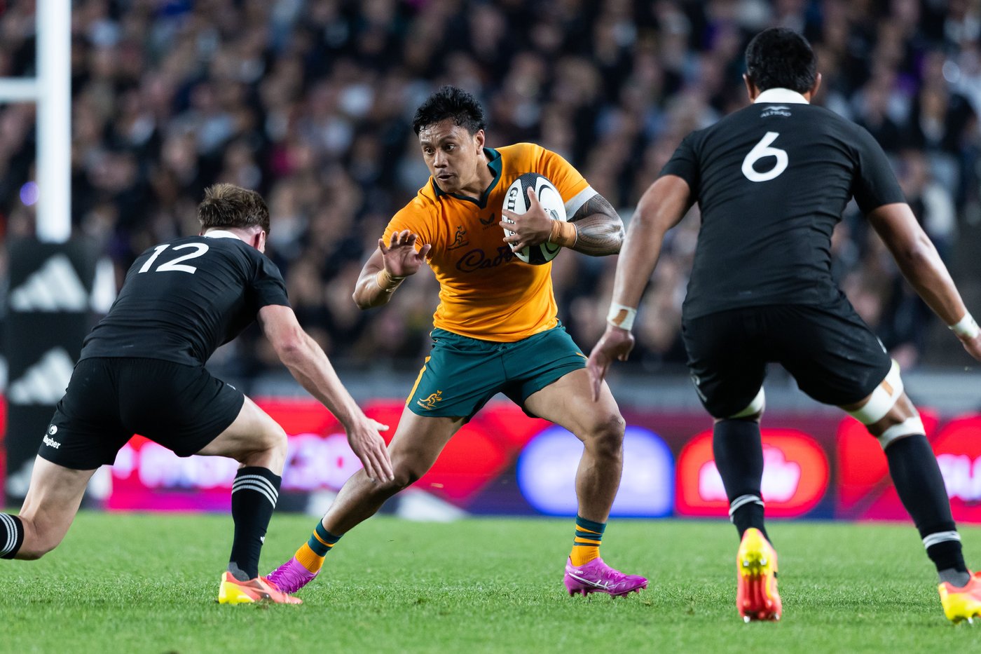 All Blacks beat Australia 50-19 at Eden Park and retain the Bledisloe Cup | iNFOnews.ca All Blacks beat Australia 50-19 at Eden Park and retain the Bledisloe Cup | iNFOnews.ca