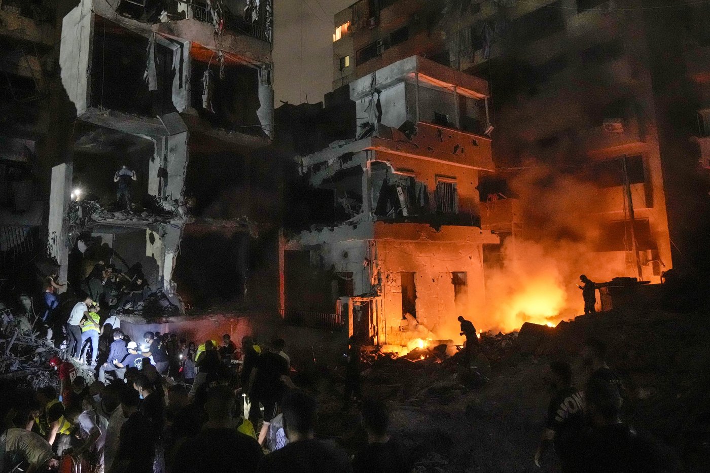 Middle East latest: 22 people killed and 117 wounded in Israeli airstrikes in Beirut, Lebanon says | iNFOnews.ca Middle East latest: 22 people killed and 117 wounded in Israeli airstrikes in Beirut, Lebanon says | iNFOnews.ca