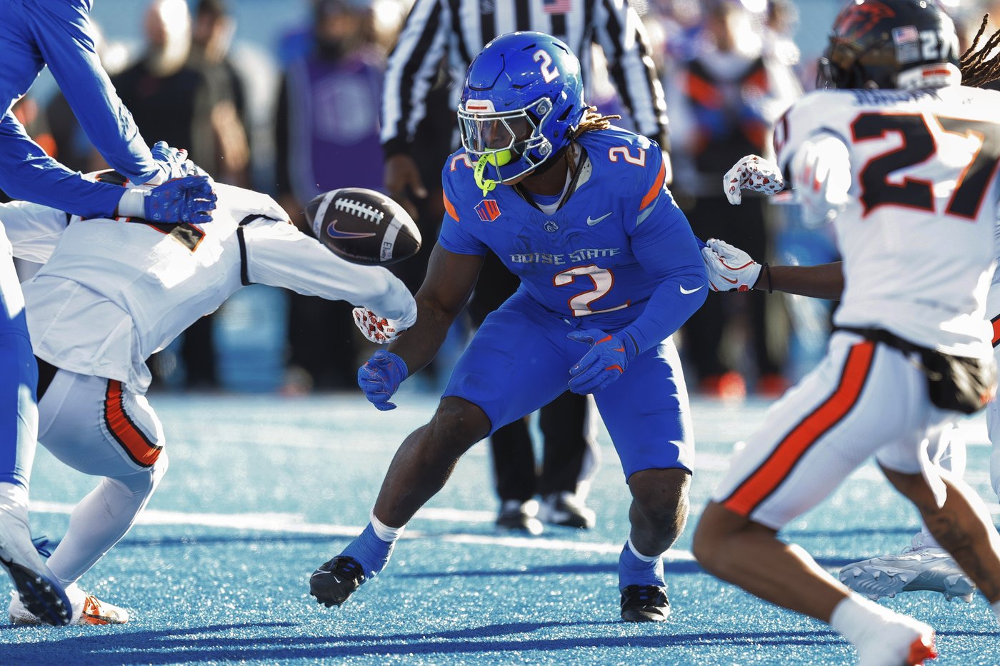Ashton Jeanty rushes for 226 yards, Boise State beats Oregon State 34-18 | iNFOnews.ca Ashton Jeanty rushes for 226 yards, Boise State beats Oregon State 34-18 | iNFOnews.ca