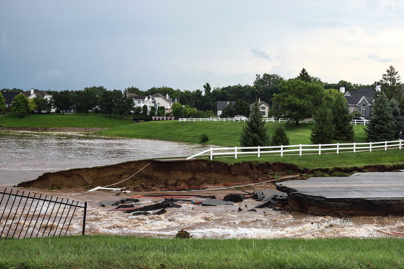 At least 6 people have died from days of storms and record-setting flooding in Indiana | iNFOnews.ca At least 6 people have died from days of storms and record-setting flooding in Indiana | iNFOnews.ca