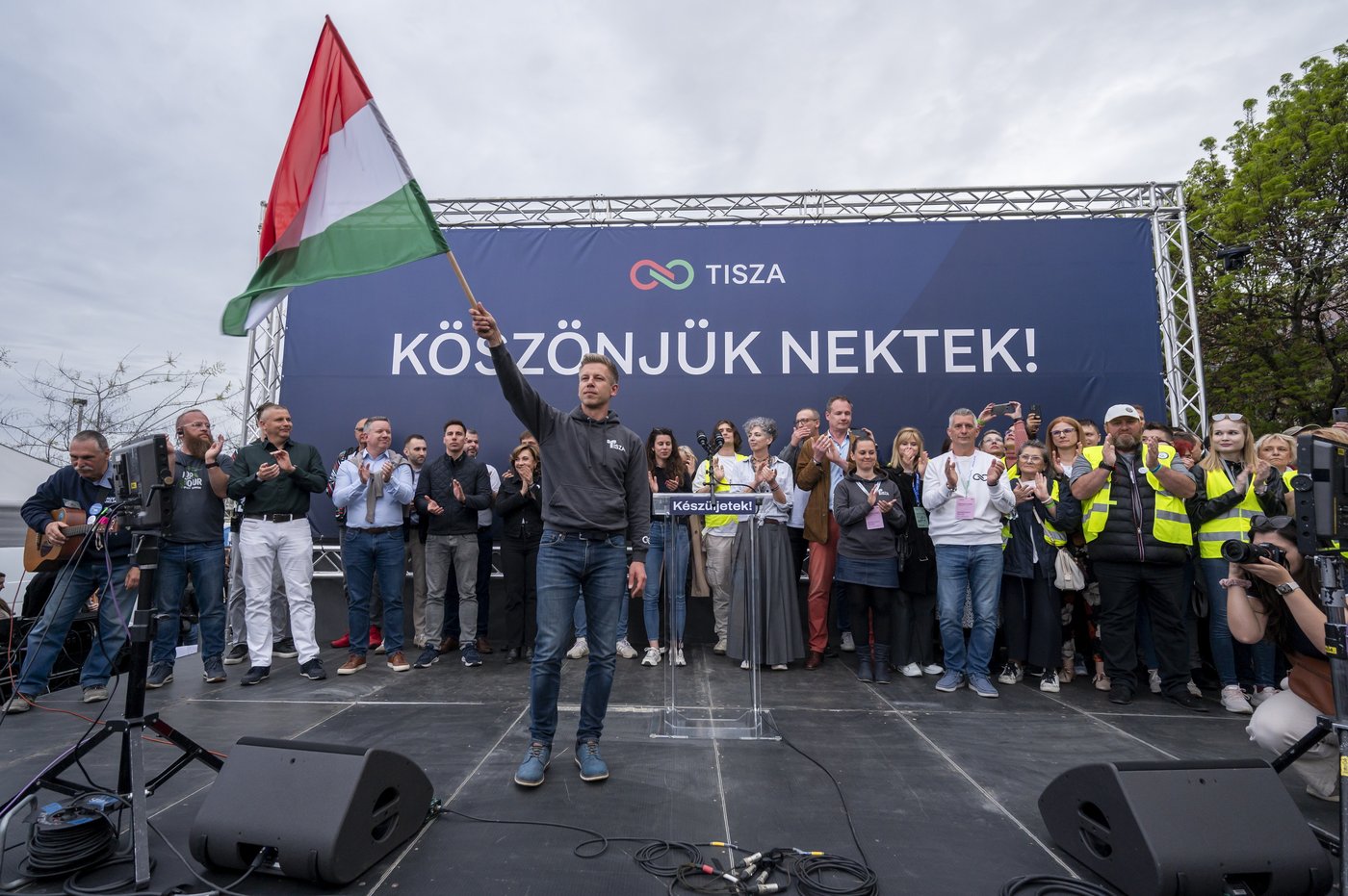 Hungarian opposition leader tells supporters he will restore Western alliances if he defeats Orbán | iNFOnews.ca