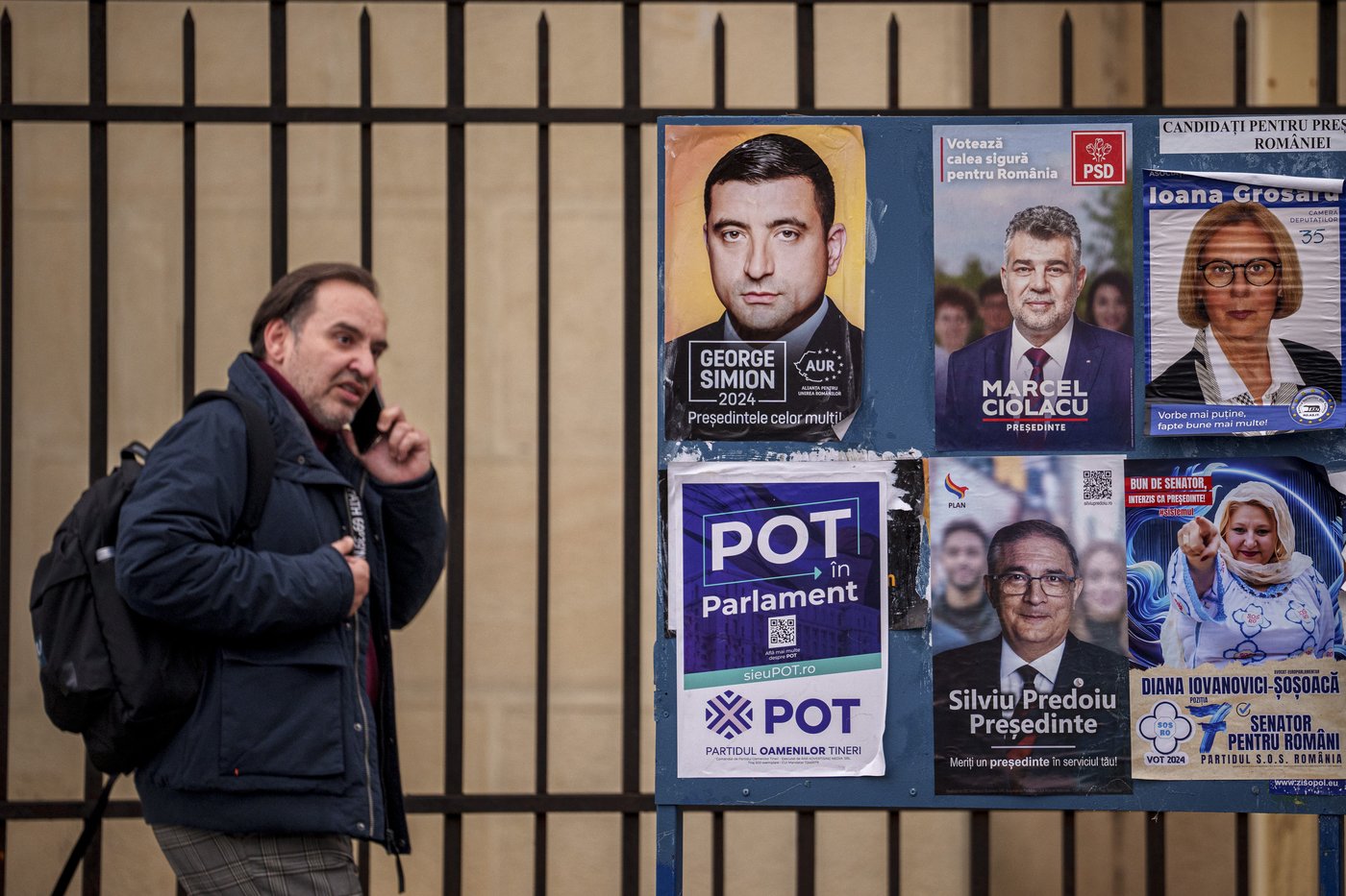 Romanians cast ballots in presidential race that could pit nationalist against leftist in a runoff | iNFOnews.ca