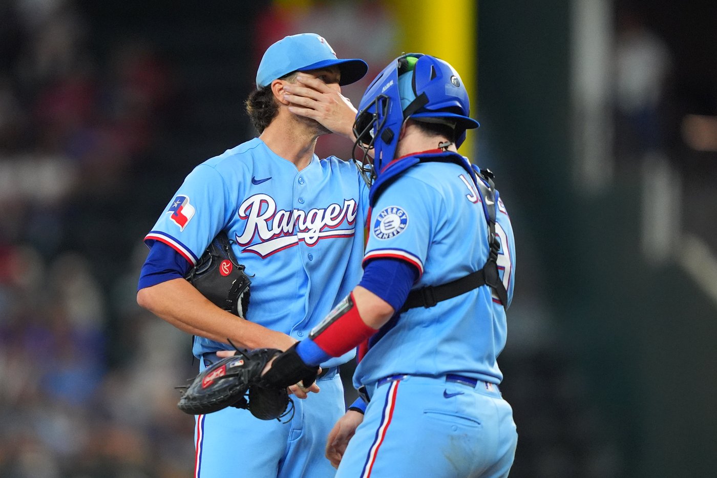 Texas Rangers shortstop Corey Seager finished the season with a bone spur in his elbow | iNFOnews.ca Texas Rangers shortstop Corey Seager finished the season with a bone spur in his elbow | iNFOnews.ca