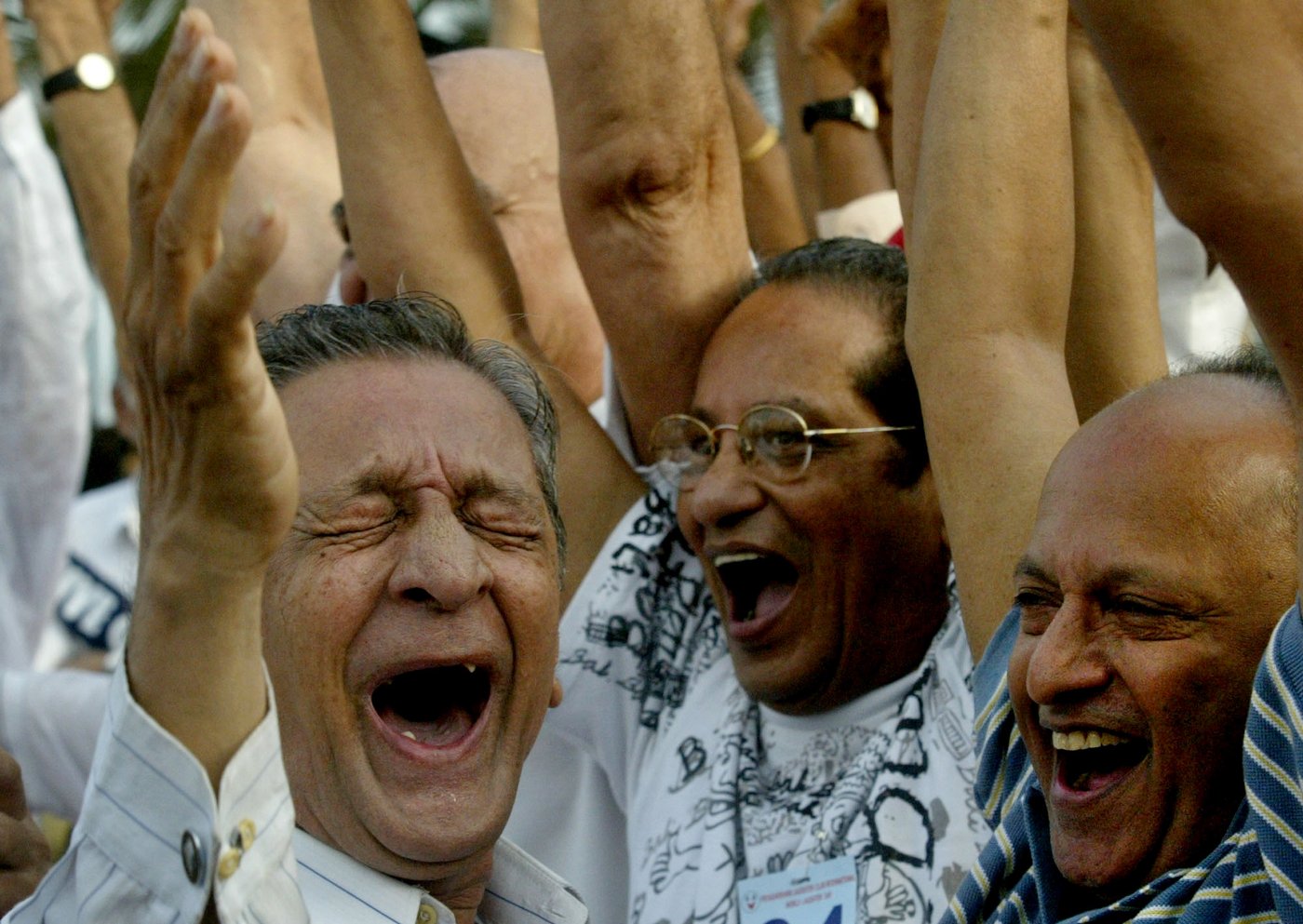 Doctor's orders? ‘Belly laugh at least two to five days a week' | iNFOnews.ca Doctor's orders? ‘Belly laugh at least two to five days a week' | iNFOnews.ca