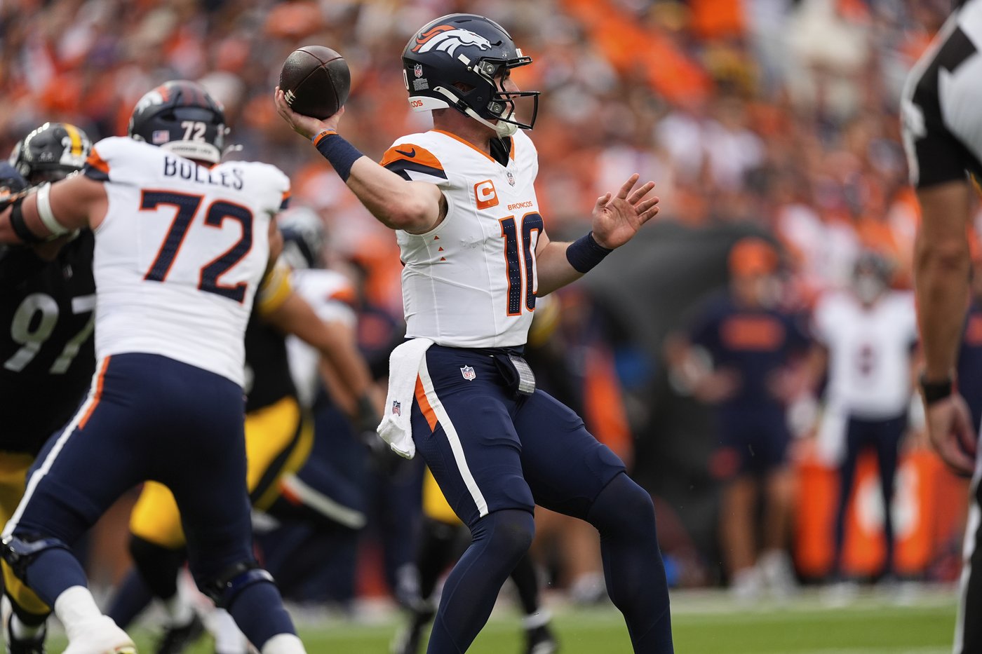 Sean Payton hopes Broncos' extended road trip will bring his young team together | iNFOnews.ca Sean Payton hopes Broncos' extended road trip will bring his young team together | iNFOnews.ca