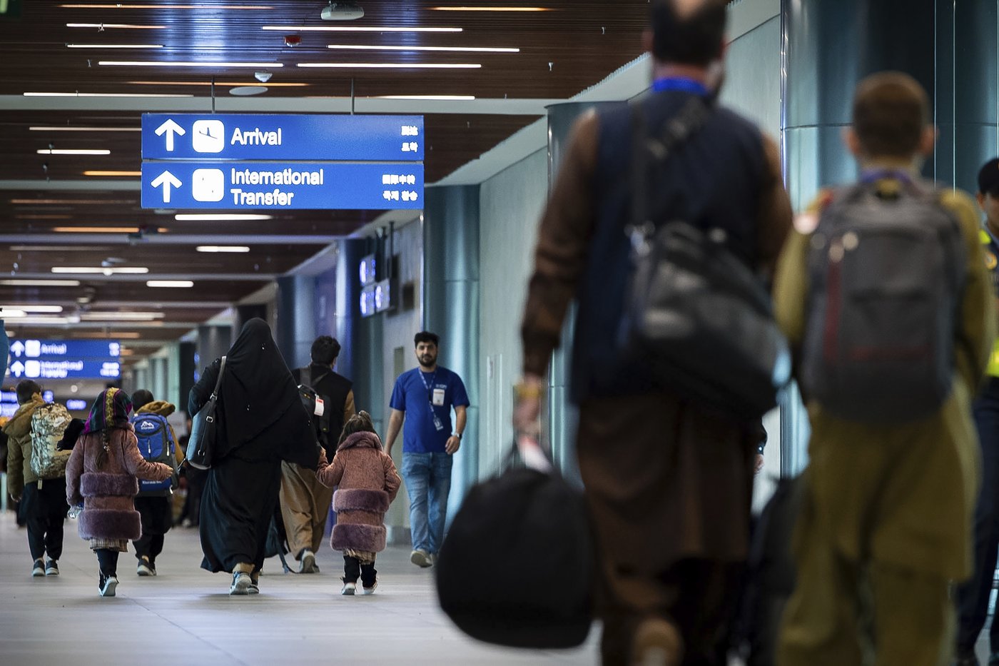 Afghans arrive in the Philippines to complete visa processing for resettlement in US | iNFOnews.ca