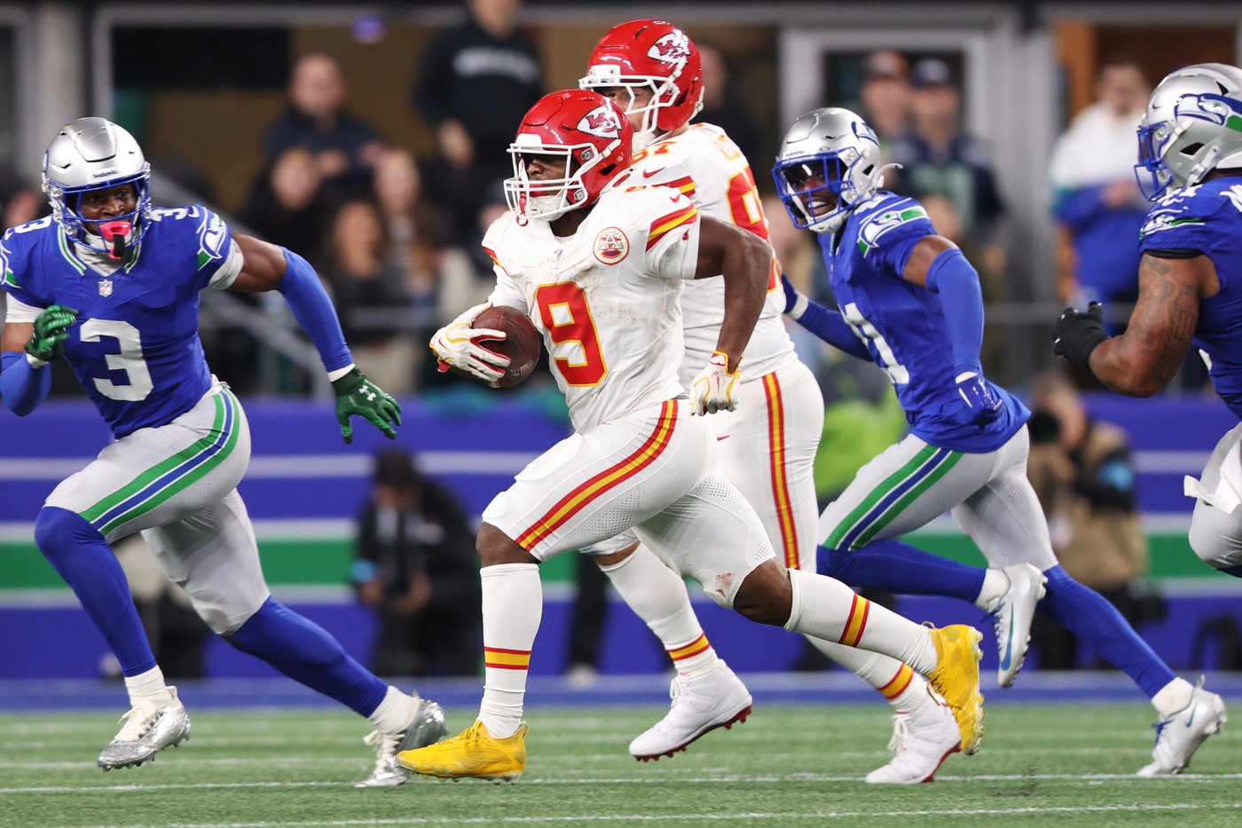 Chiefs running back Kenneth Walker struggles against Seahawks in Seattle return | iNFOnews.ca Chiefs running back Kenneth Walker struggles against Seahawks in Seattle return | iNFOnews.ca