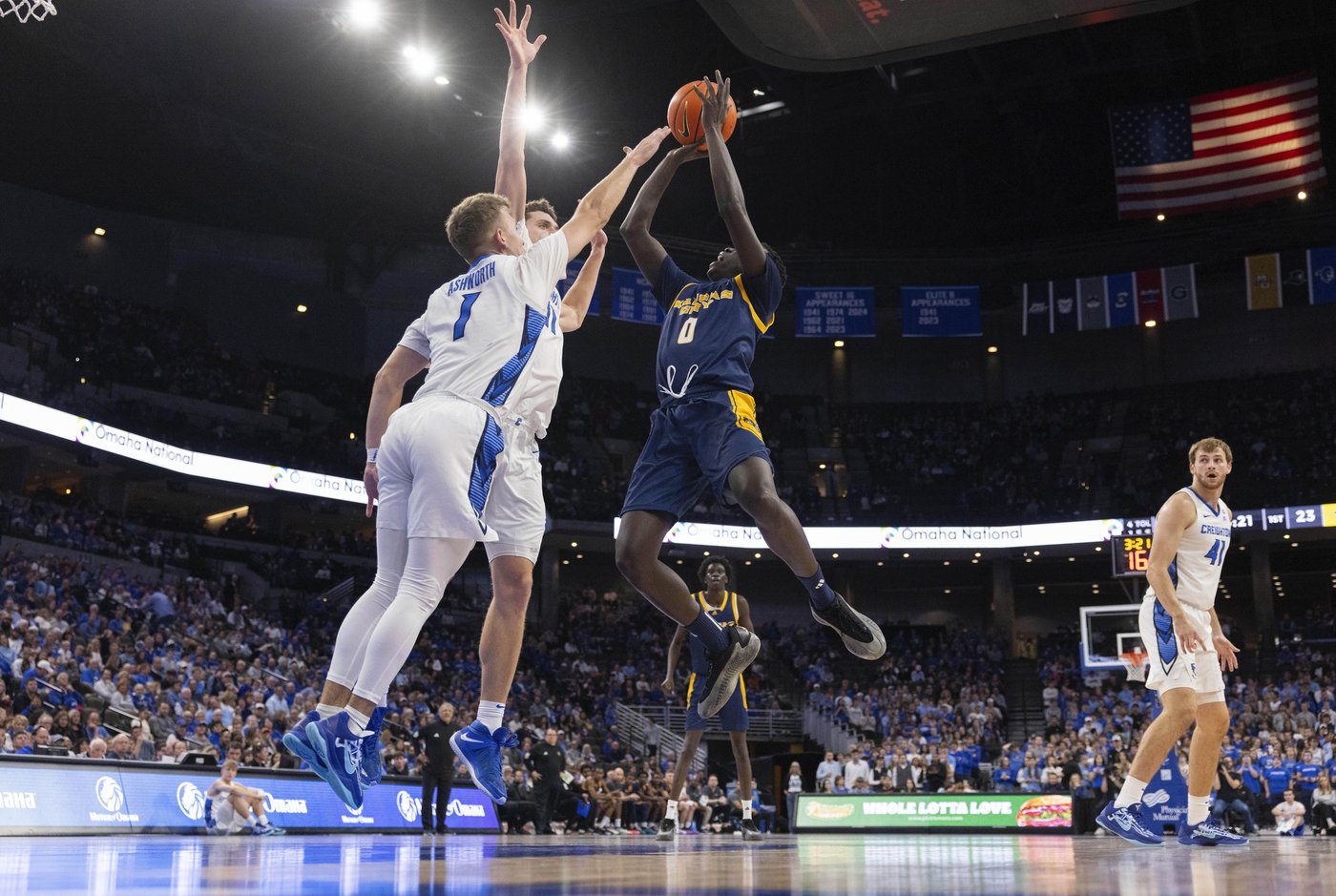 No. 14 Creighton earns another lopsided win with 79-56 victory over Kansas City | iNFOnews.ca No. 14 Creighton earns another lopsided win with 79-56 victory over Kansas City | iNFOnews.ca