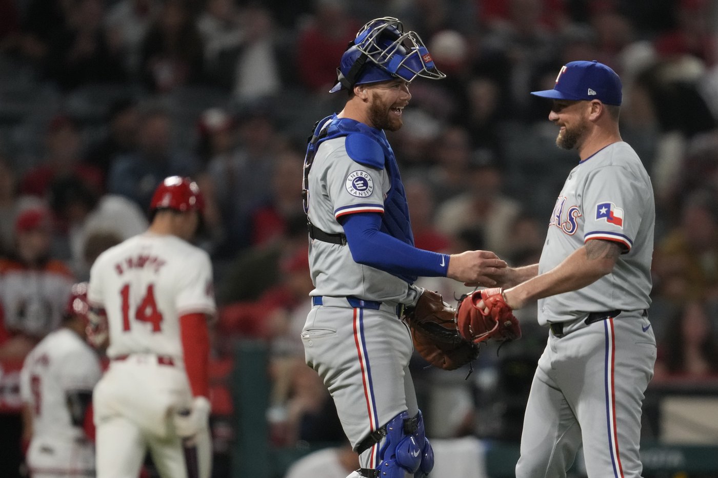 Rangers score four runs in ninth to beat Angels 9-8 | iNFOnews.ca Rangers score four runs in ninth to beat Angels 9-8 | iNFOnews.ca