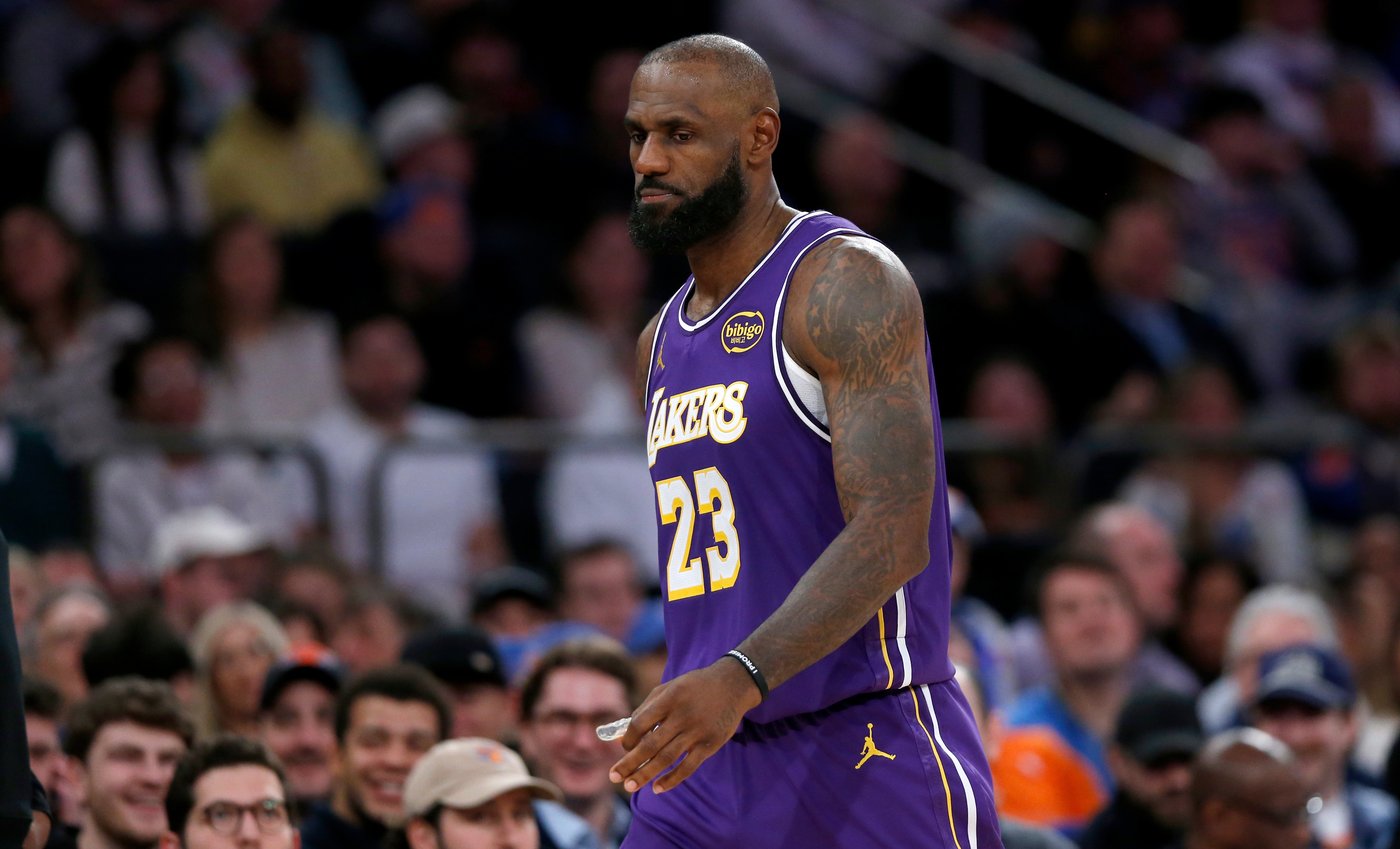 Stephen Curry, LeBron James, Kevin Durant to team up at All-Star Game. Kawhi Leonard added to roster | iNFOnews.ca