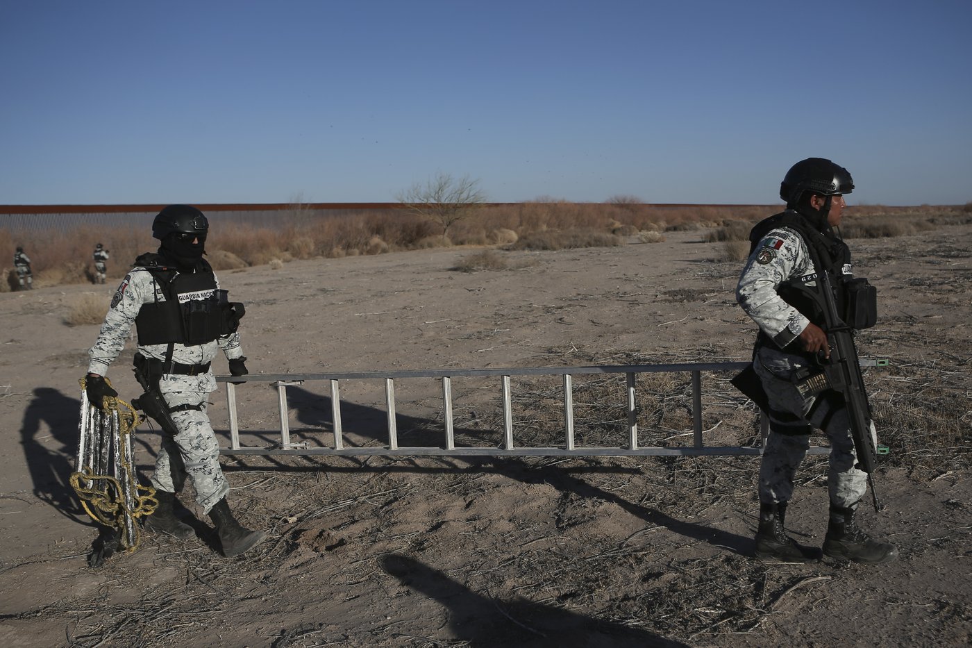 Mexico deploys the first of 10,000 National Guard troops to US border after Trump's tariff threat | iNFOnews.ca