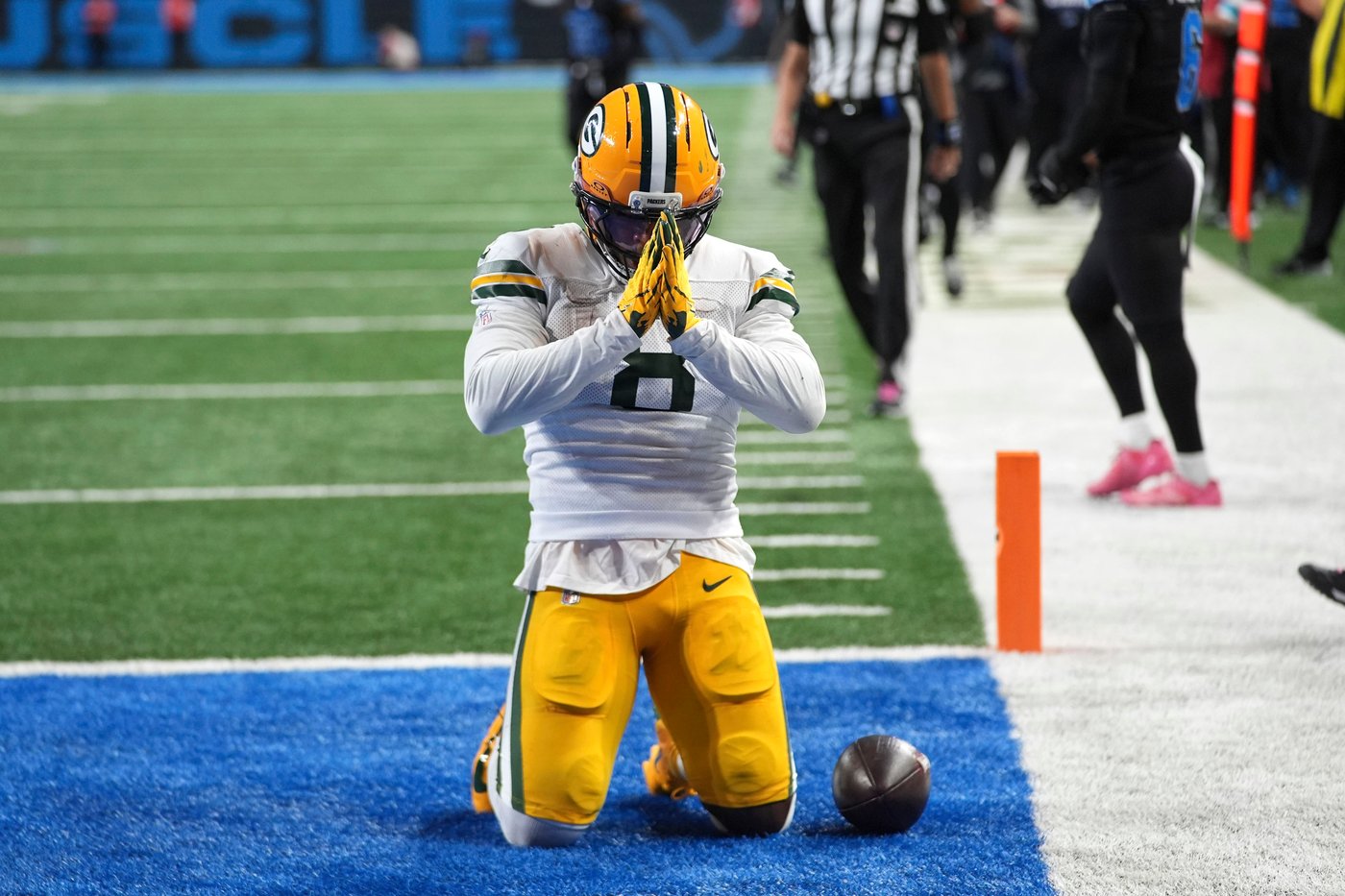 Packers' Josh Jacobs has 91 combined yards, TD catch in return after domestic violence case | iNFOnews.ca