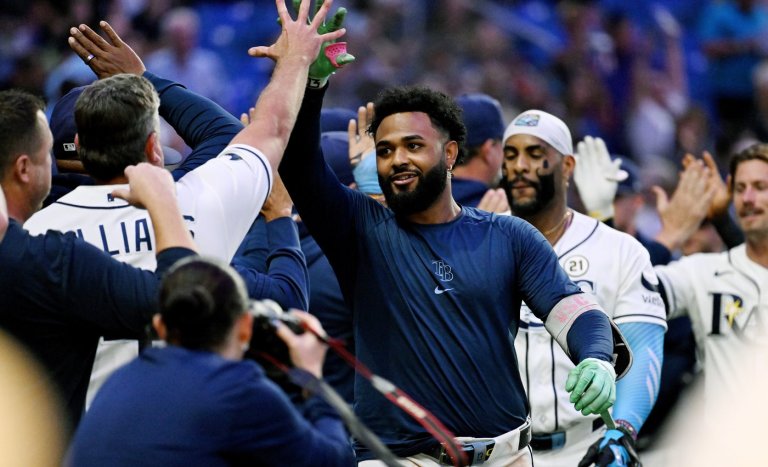 Junior Caminero's 2nd walk-off homer in 4 games gives the Rays a 2-1 win over the Athletics | iNFOnews.ca