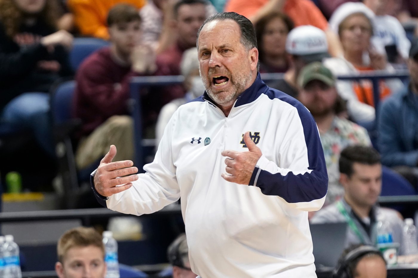 Mike Brey, James Jones, Lisa Bluder and Ernie Johnson to receive Joe Lapchick Character Award | iNFOnews.ca Mike Brey, James Jones, Lisa Bluder and Ernie Johnson to receive Joe Lapchick Character Award | iNFOnews.ca