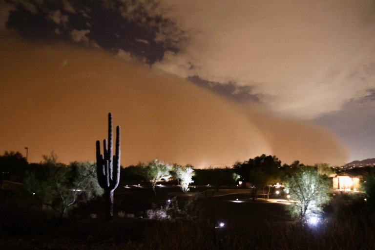 Unusually intense haboob dust storms strike Phoenix twice this week | iNFOnews.ca