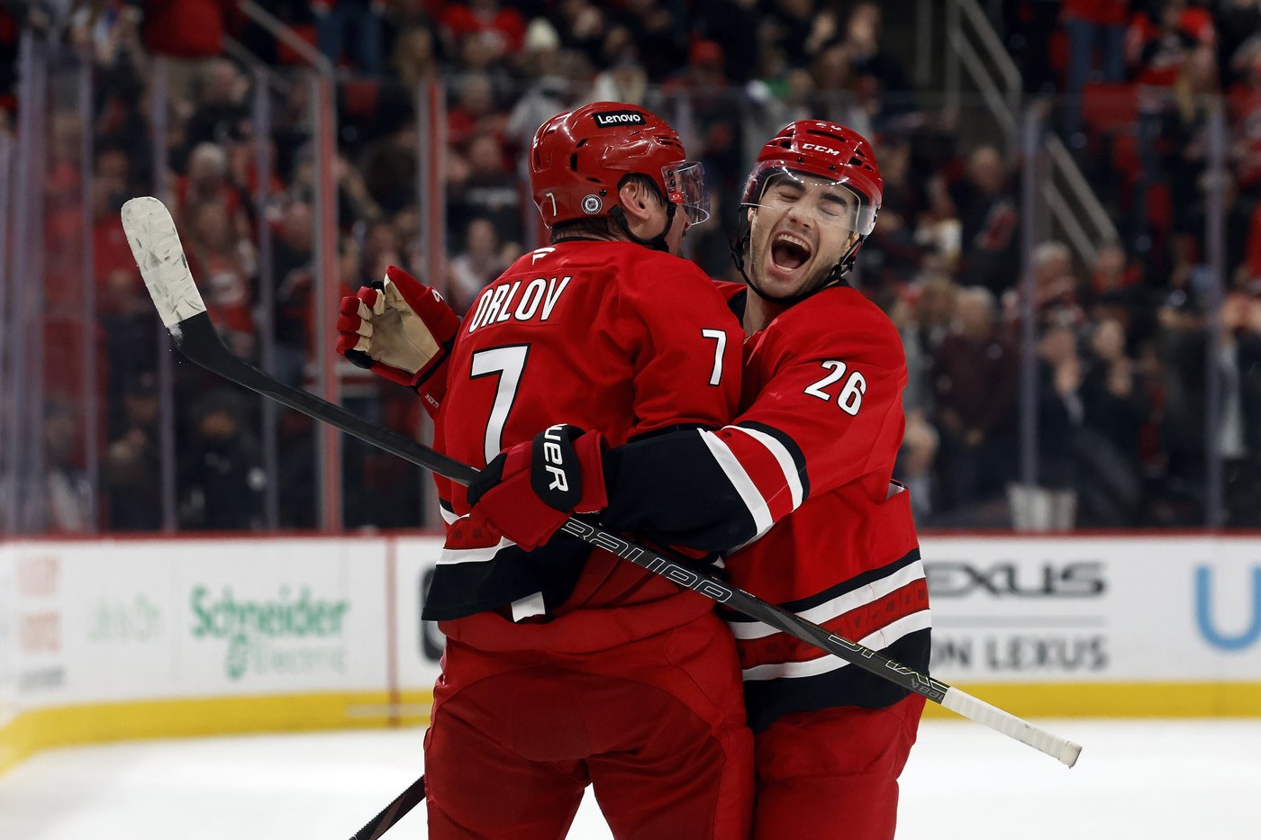 Roslovic scores twice in Hurricanes' four-goal third in 5-2 win over Devils | iNFOnews.ca Roslovic scores twice in Hurricanes' four-goal third in 5-2 win over Devils | iNFOnews.ca