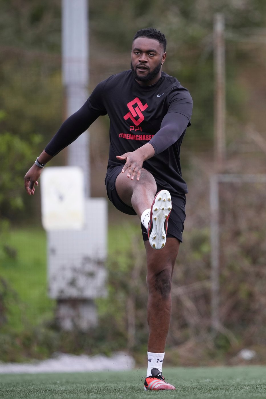 From Tipperary to SEC: Irish rugby player with no football experience commits to South Carolina | iNFOnews.ca From Tipperary to SEC: Irish rugby player with no football experience commits to South Carolina | iNFOnews.ca