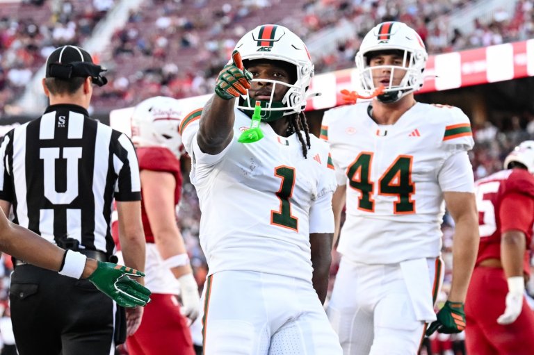 Mensah throws 5 TD passes, Toney sets record in No. 7 Miami's 45-6 win over Stanford | iNFOnews.ca