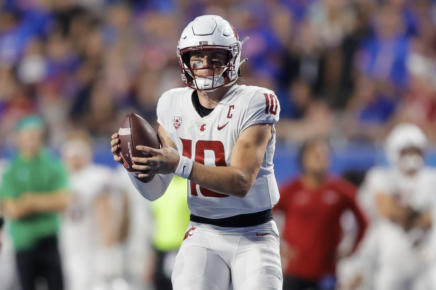 Ashton Jeanty runs for 259 yards and 4 TDs, No. 25 Boise State beats Washington State 45-24 | iNFOnews.ca