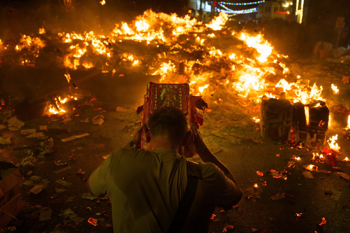 The living care for ancestors and wandering spirits at Malaysia's Hungry Ghost Festival | iNFOnews.ca The living care for ancestors and wandering spirits at Malaysia's Hungry Ghost Festival | iNFOnews.ca