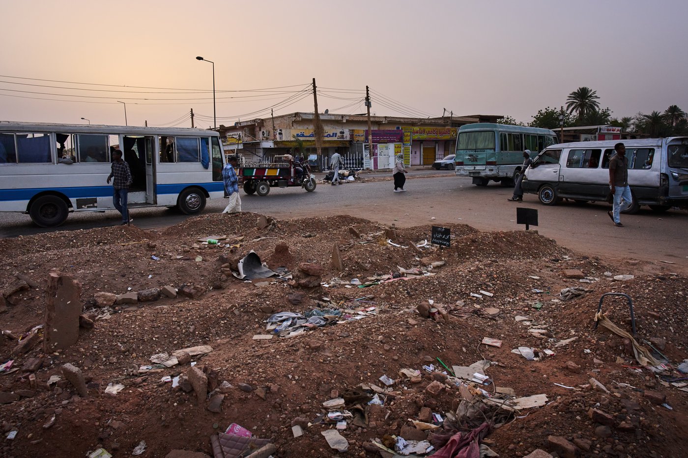 Photos of daily life in Sudan as war enters its fourth year | iNFOnews.ca