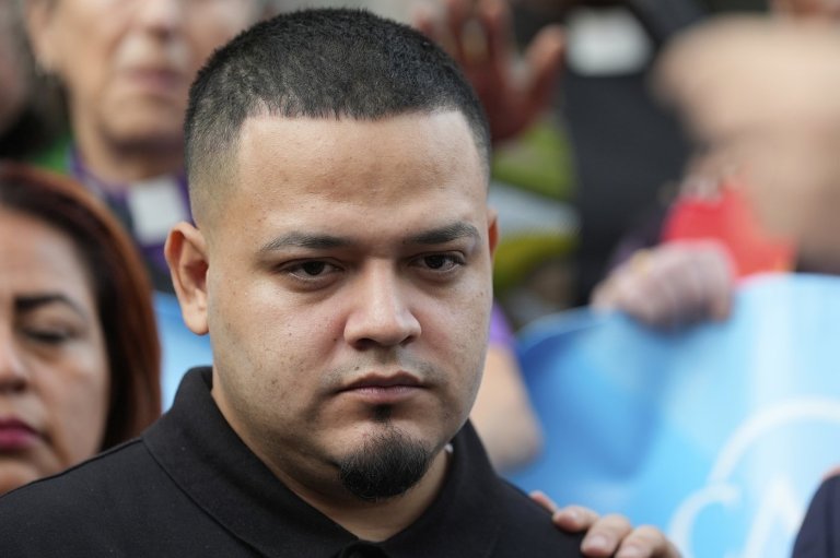 Kilmar Abrego Garcia transferred to Pennsylvania detention facility | iNFOnews.ca