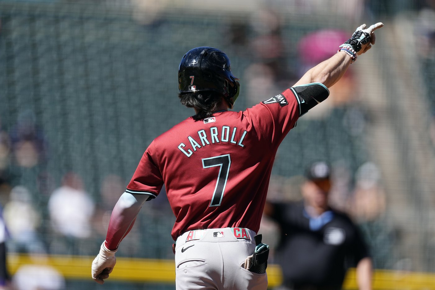 Carroll homers twice and Rodriguez strikes out 11 in Diamondbacks' 9-4 victory over the Rockies | iNFOnews.ca