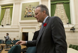 BoC governor tells jobless youth living in folks' basements to work for free | iNFOnews.ca CP30564647