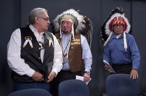 First Nations leaders call on Conservatives to scrap aboriginal education bill | iNFOnews.ca CP28162866