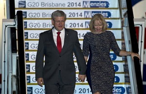 Harper tells Putin to get "get out of Ukraine" at G20 summit in Australia | iNFOnews.ca CP30698746