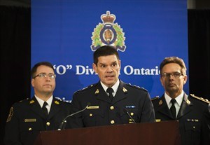 Canadian Press NewsAlert: Man "a threat to Canadian interests": RCMP | iNFOnews.ca CP26222434