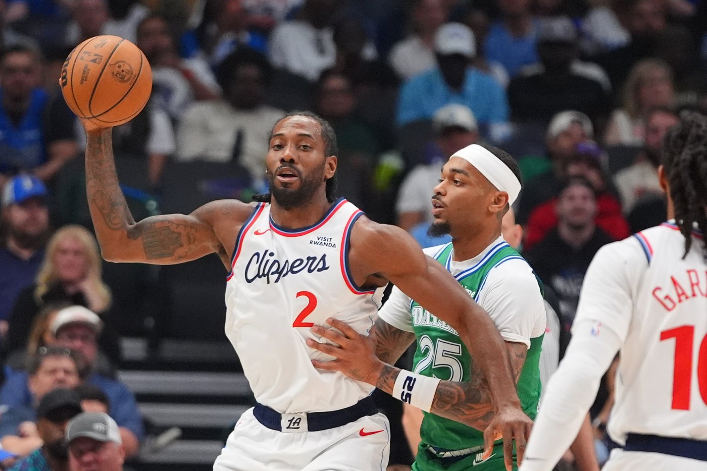 Garland scores 41 and Leonard adds 34 as Clippers extend Mavs' home losing streak to 11 games | iNFOnews.ca