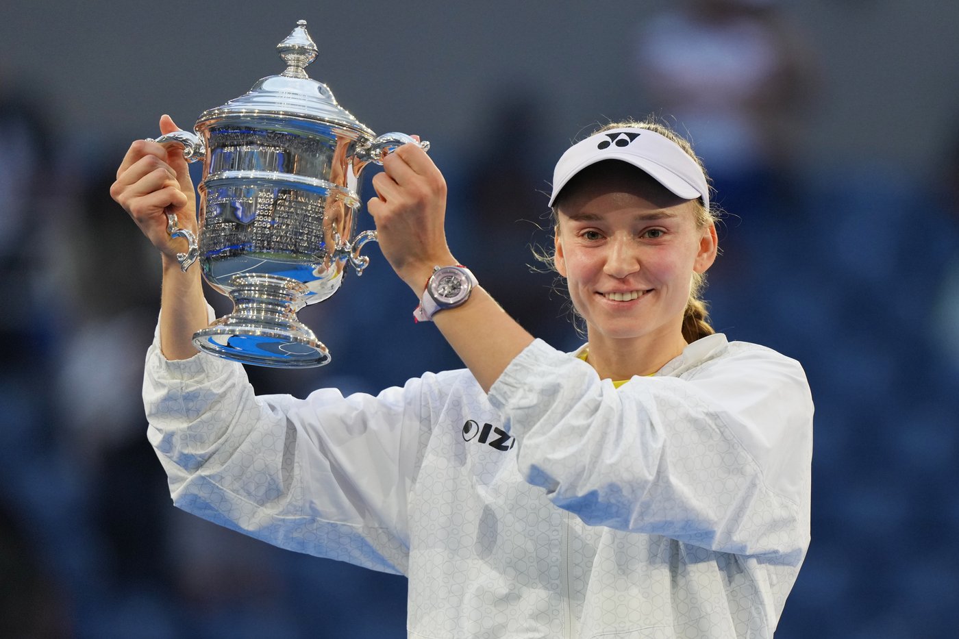 Elena Rybakina beats Aryna Sabalenka to win the US Open title and punctuate her rise to No. 1 | iNFOnews.ca