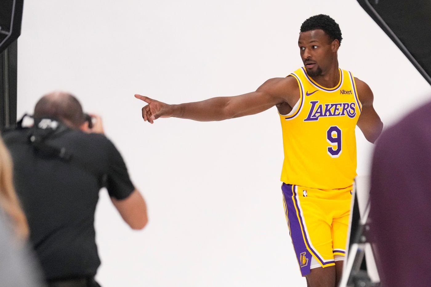 Bronny James unbothered by father LeBron's departure, eager to be his own man with younger Lakers | iNFOnews.ca